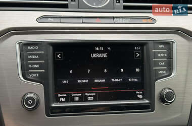 Универсал Volkswagen Passat 2015 в 