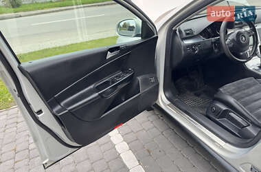 Седан Volkswagen Passat 2010 в 