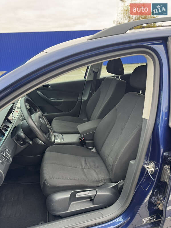 Универсал Volkswagen Passat 2007 в Калуше