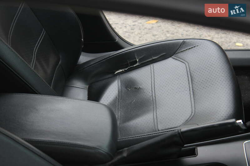 Седан Volkswagen Passat 2015 в Днепре