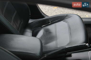 Седан Volkswagen Passat 2015 в 