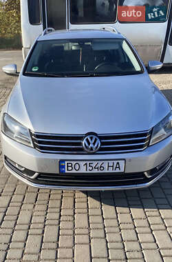 Універсал Volkswagen Passat 2012 в Бучачі