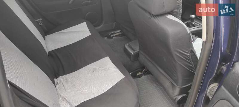 Универсал Volkswagen Passat 2002 в Сумах