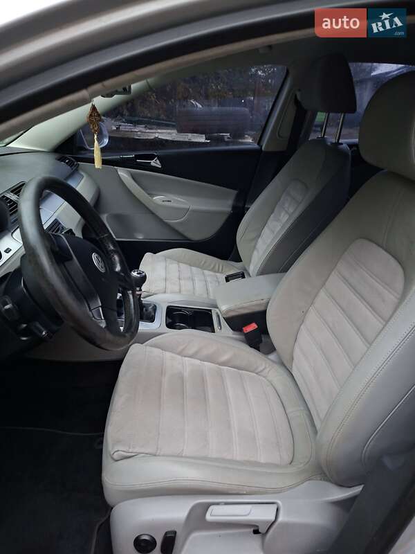 Седан Volkswagen Passat 2008 в Виннице