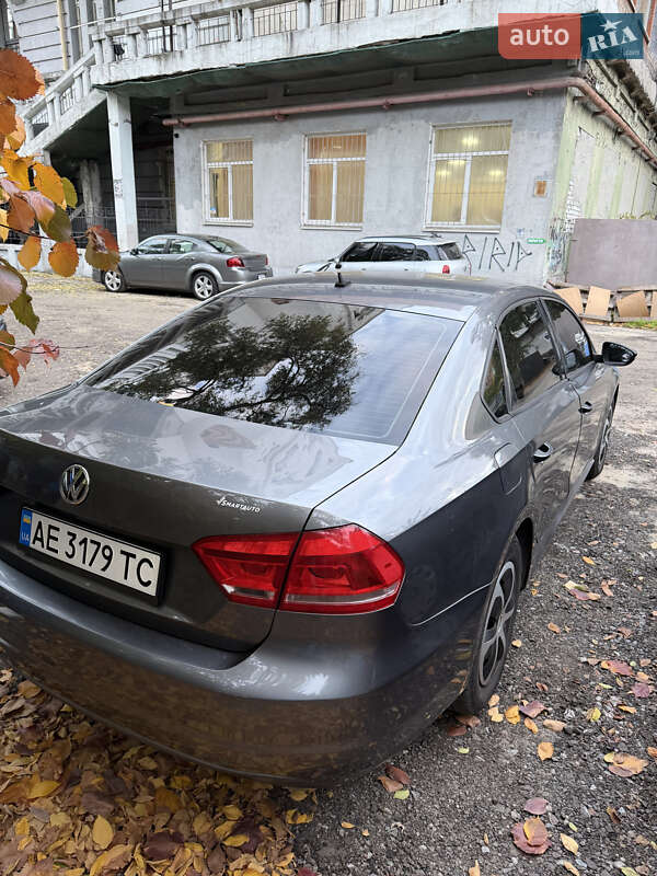 Седан Volkswagen Passat 2012 в Днепре фото 4 Седан Volkswagen Passat 2012 в Днепре