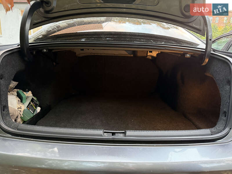 Седан Volkswagen Passat 2012 в Днепре фото 27 Седан Volkswagen Passat 2012 в Днепре