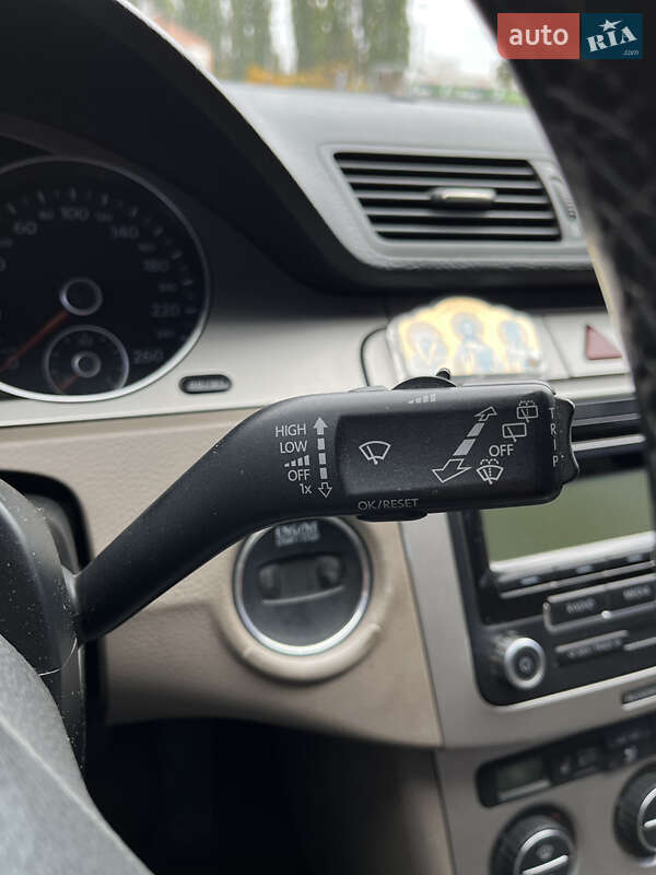 Универсал Volkswagen Passat 2009 в Кропивницком