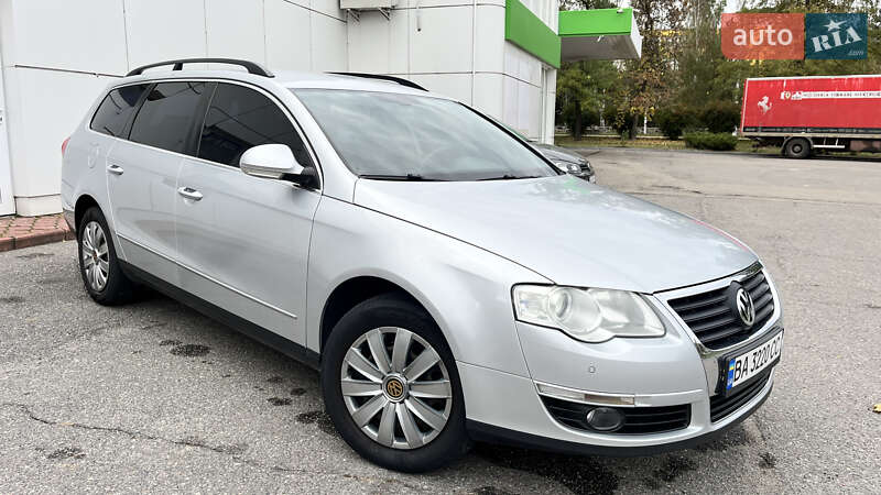 Универсал Volkswagen Passat 2009 в Кропивницком