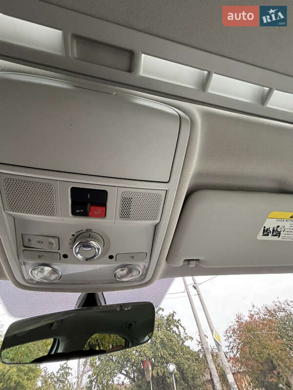 Седан Volkswagen Passat 2016 в Києві фото 20 Седан Volkswagen Passat 2016 в Києві