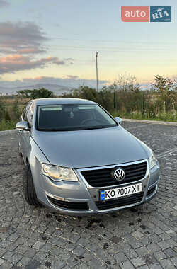 Седан Volkswagen Passat 2010 в 
