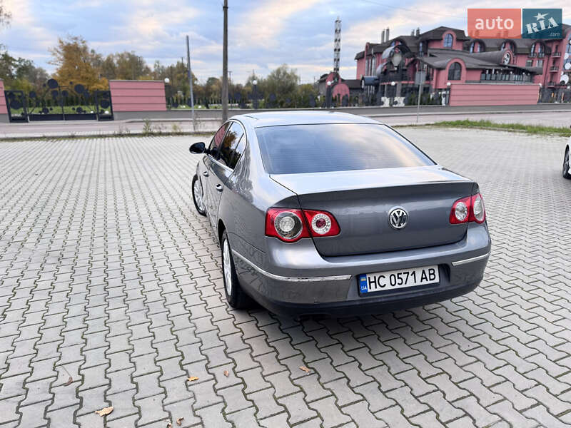 Седан Volkswagen Passat 2007 в Дрогобичі