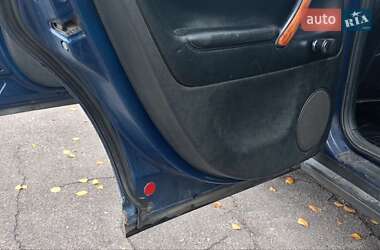 Седан Volkswagen Passat 1998 в  фото 2 Седан Volkswagen Passat 1998 в