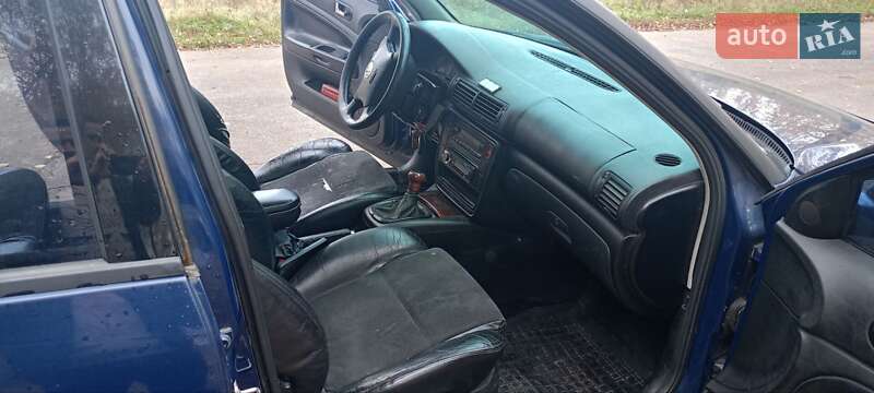 Седан Volkswagen Passat 1998 в Сновске фото 11 Седан Volkswagen Passat 1998 в Сновске