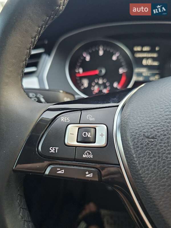 Универсал Volkswagen Passat 2016 в Славянске