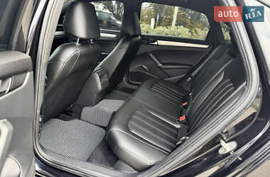 Седан Volkswagen Passat 2021 в 