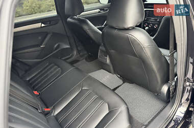 Седан Volkswagen Passat 2021 в 