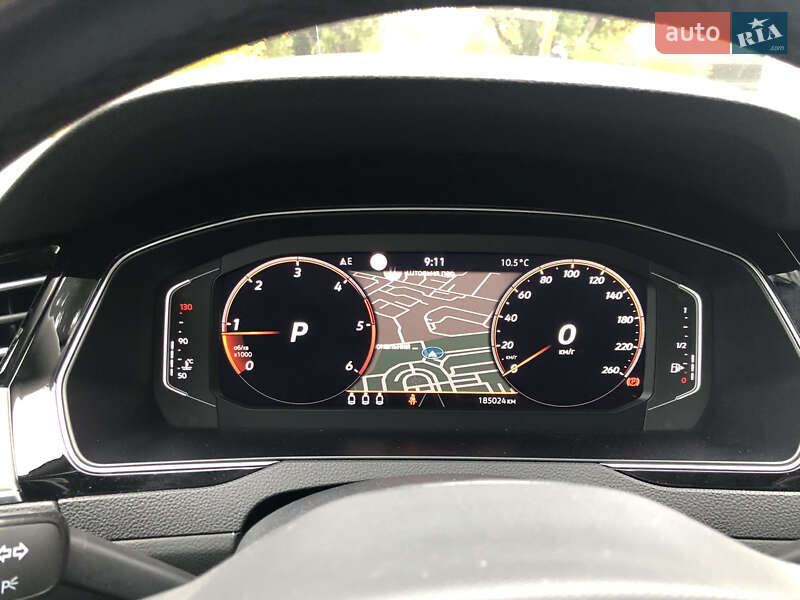Универсал Volkswagen Passat 2020 в Киеве