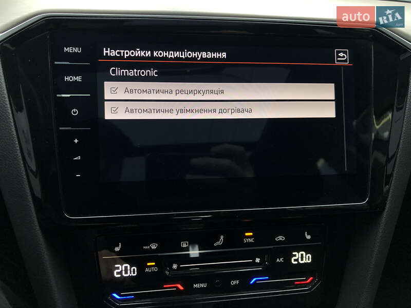 Универсал Volkswagen Passat 2020 в Киеве