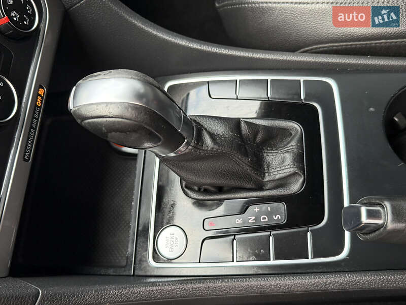 Седан Volkswagen Passat 2015 в Дубні фото 20 Седан Volkswagen Passat 2015 в Дубні