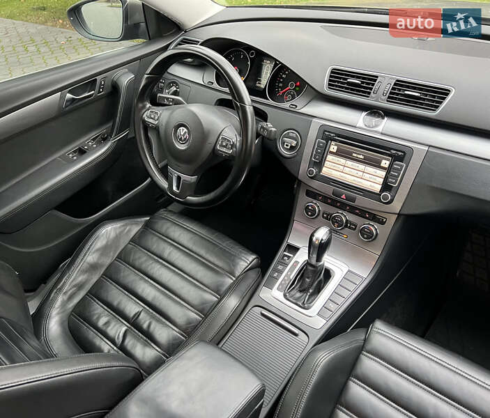 Седан Volkswagen Passat 2012 в Коломиї