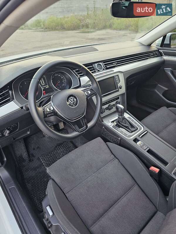 Универсал Volkswagen Passat 2016 в Славянске