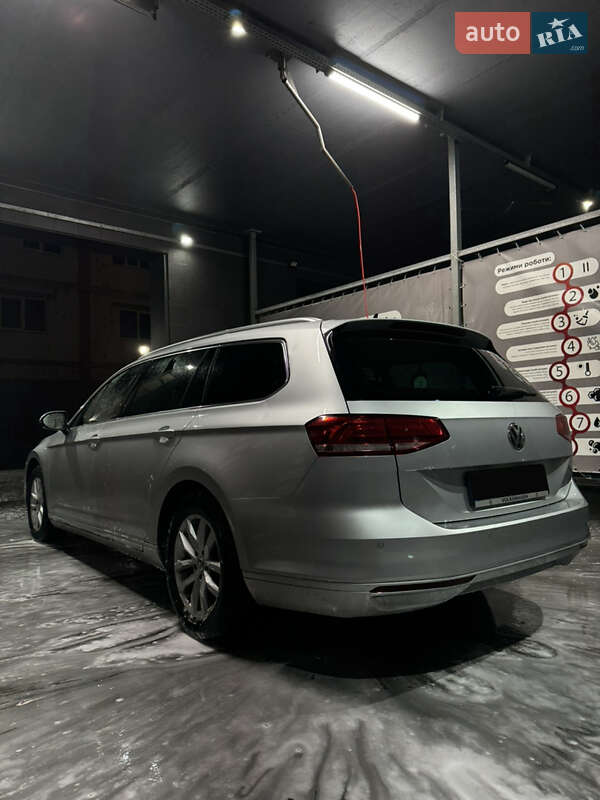 Універсал Volkswagen Passat 2017 в Києві фото 5 Універсал Volkswagen Passat 2017 в Києві