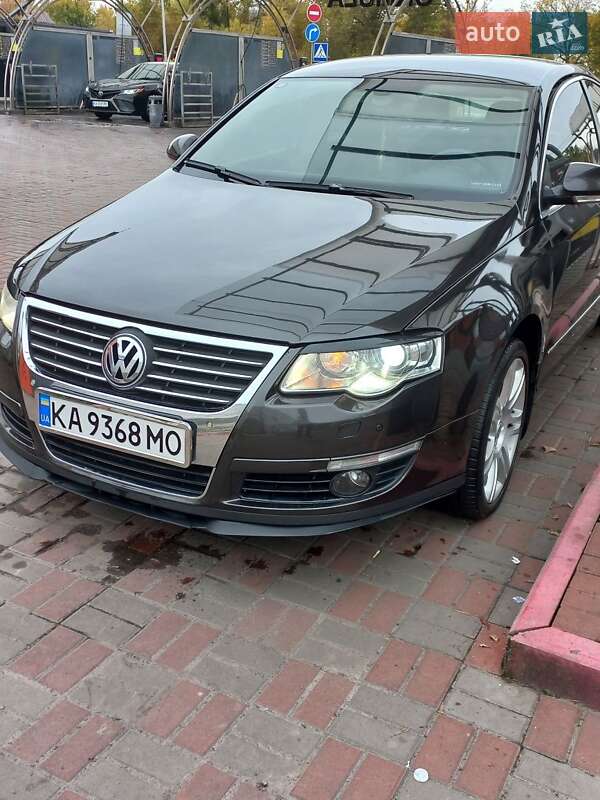 Седан Volkswagen Passat 2007 в Киеве