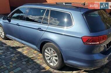 Универсал Volkswagen Passat 2015 в 