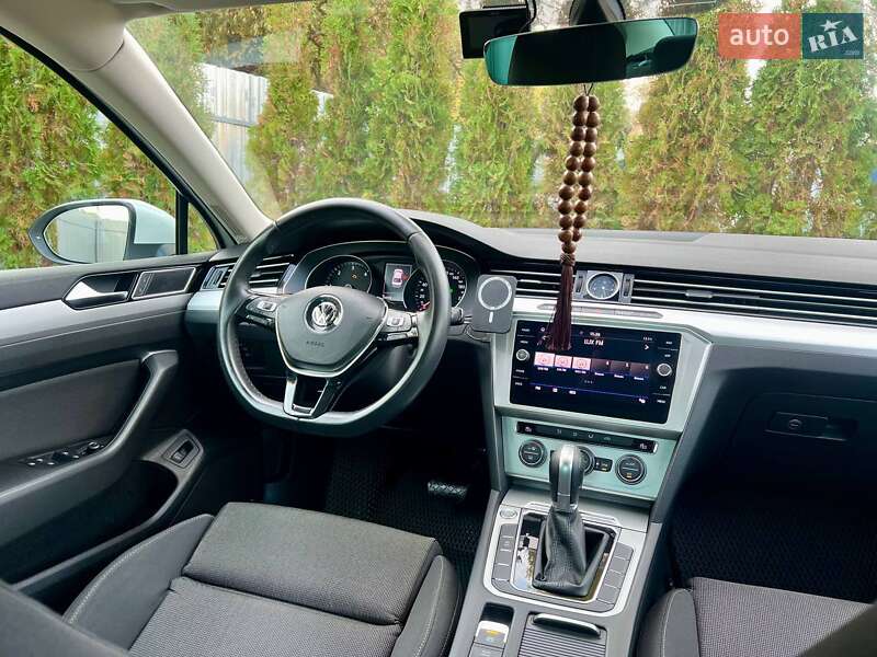 Седан Volkswagen Passat 2017 в Полтаве фото 77 Седан Volkswagen Passat 2017 в Полтаве
