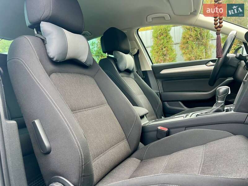 Седан Volkswagen Passat 2017 в Полтаве фото 81 Седан Volkswagen Passat 2017 в Полтаве