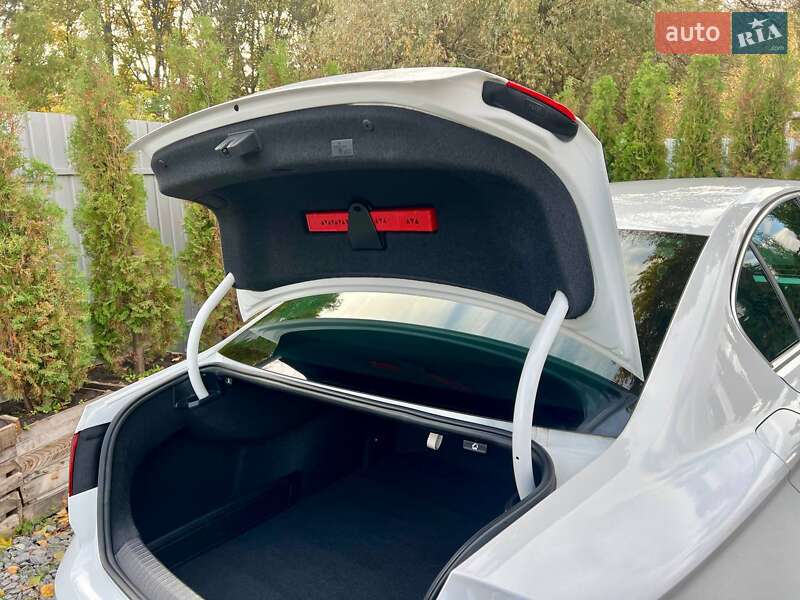 Седан Volkswagen Passat 2017 в Полтаве фото 87 Седан Volkswagen Passat 2017 в Полтаве