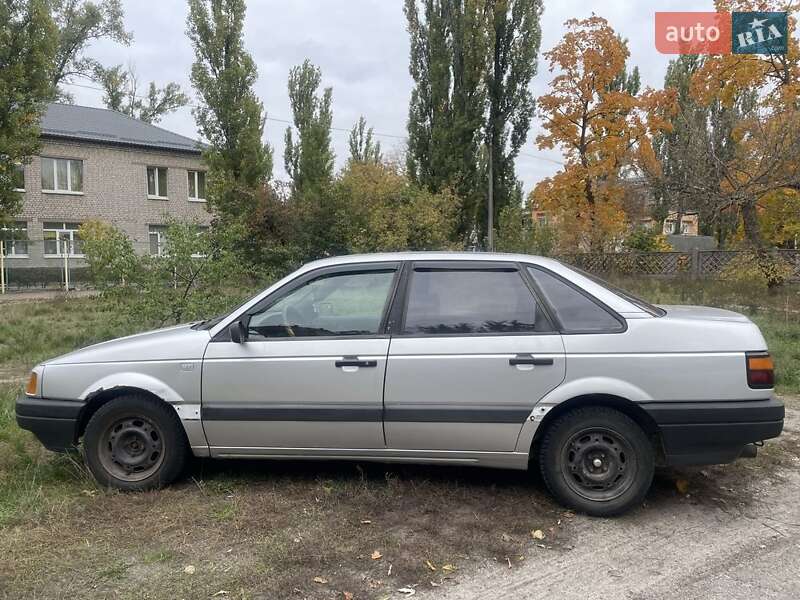 Седан Volkswagen Passat 1989 в Киеве фото 3 Седан Volkswagen Passat 1989 в Киеве