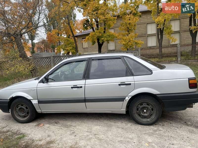 Седан Volkswagen Passat 1989 в Киеве фото 13 Седан Volkswagen Passat 1989 в Киеве