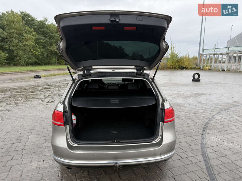 Универсал Volkswagen Passat 2012 в Львове фото 7 Универсал Volkswagen Passat 2012 в Львове