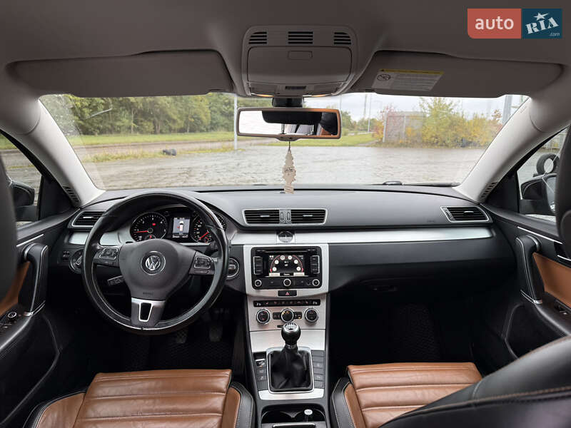 Универсал Volkswagen Passat 2012 в Львове фото 17 Универсал Volkswagen Passat 2012 в Львове
