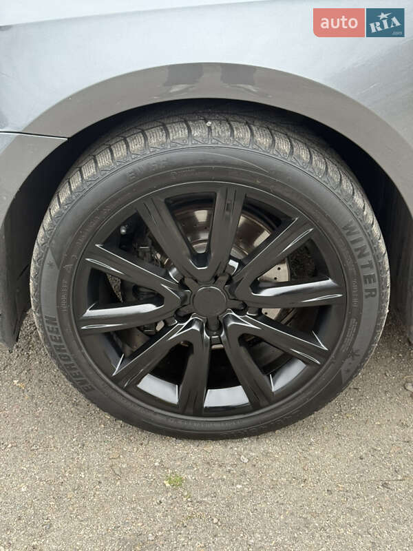 Седан Volkswagen Passat 2016 в Дніпрі