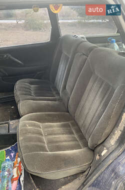 Универсал Volkswagen Passat 1989 в  фото 8 Универсал Volkswagen Passat 1989 в