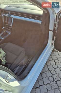 Универсал Volkswagen Passat 2015 в 