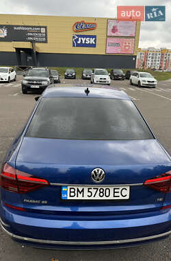 Седан Volkswagen Passat 2017 в 