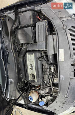 Универсал Volkswagen Passat 2010 в 