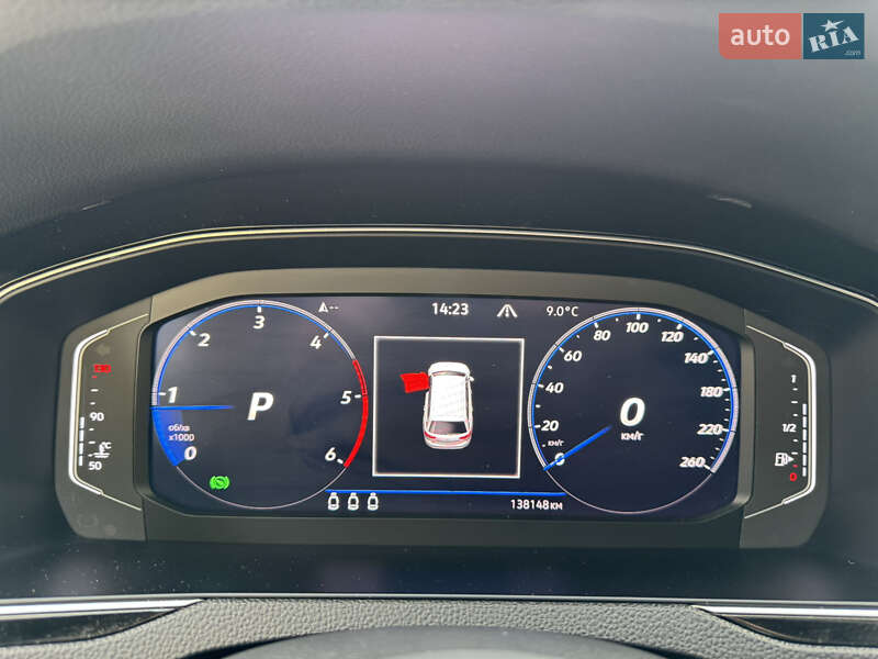 Универсал Volkswagen Passat 2020 в Корце