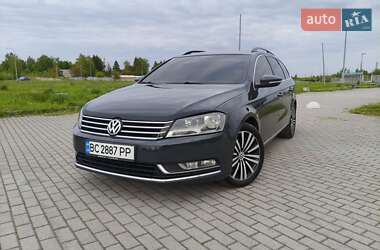 Универсал Volkswagen Passat 2012 в Львове