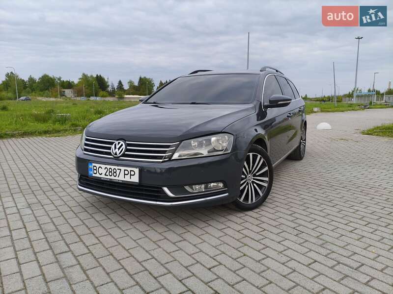 Универсал Volkswagen Passat 2012 в 