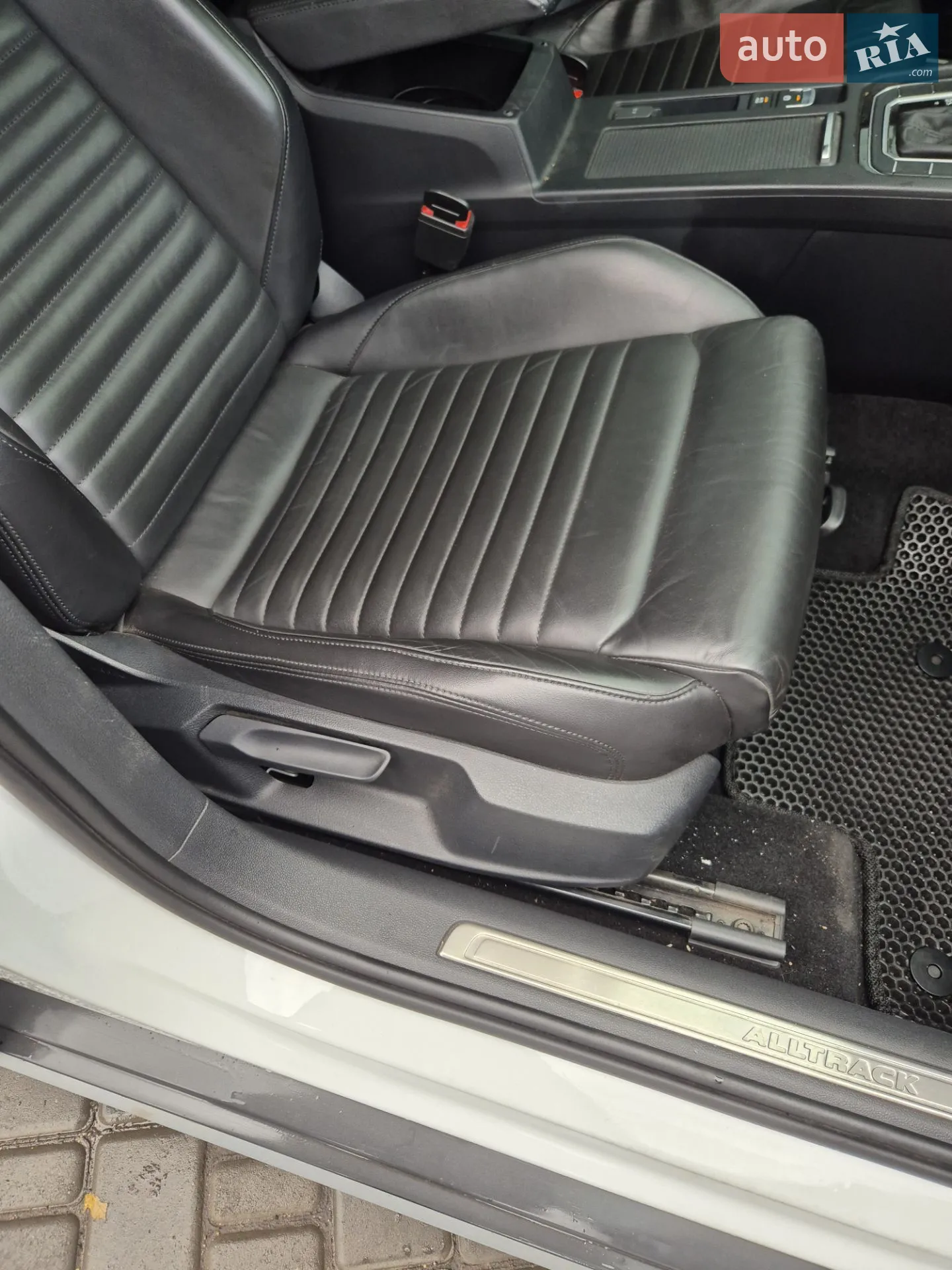 2019 Volkswagen Passat - мініатюра 9
