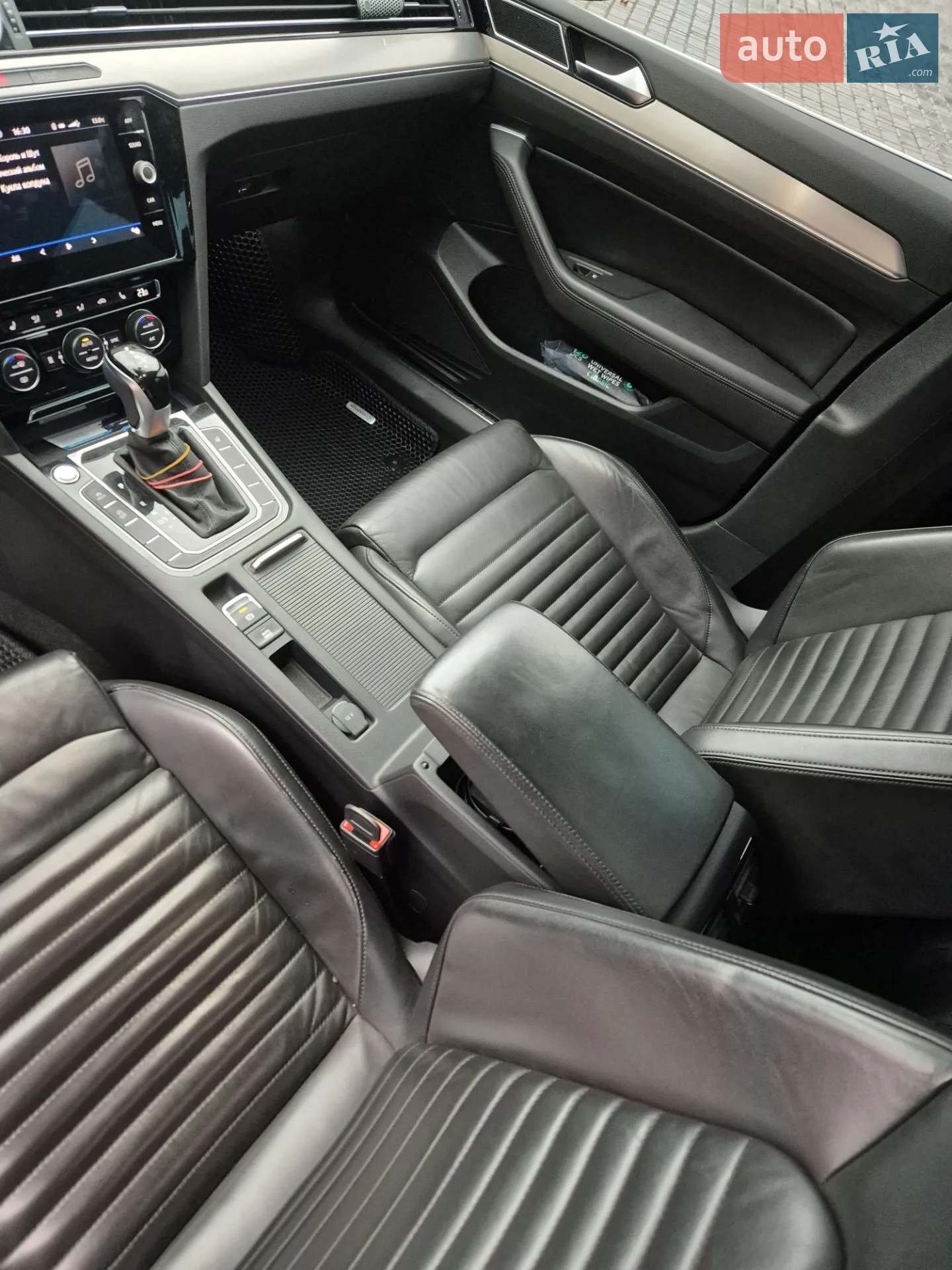 2019 Volkswagen Passat - мініатюра 31