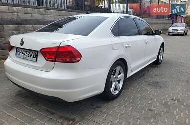 Седан Volkswagen Passat 2012 в 