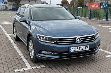 Универсал Volkswagen Passat 2017 в Нововолынске