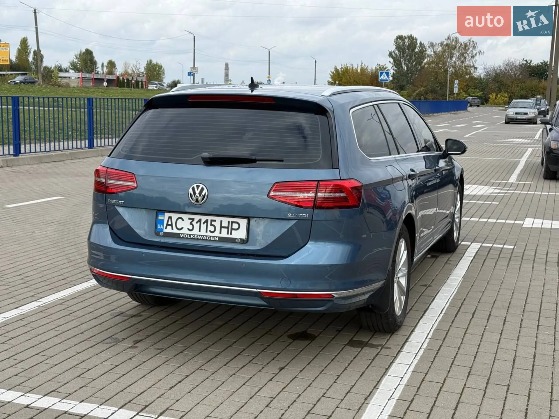 2017 Volkswagen Passat - мініатюра 9