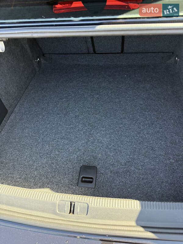 Седан Volkswagen Passat 2009 в Днепре фото 49 Седан Volkswagen Passat 2009 в Днепре