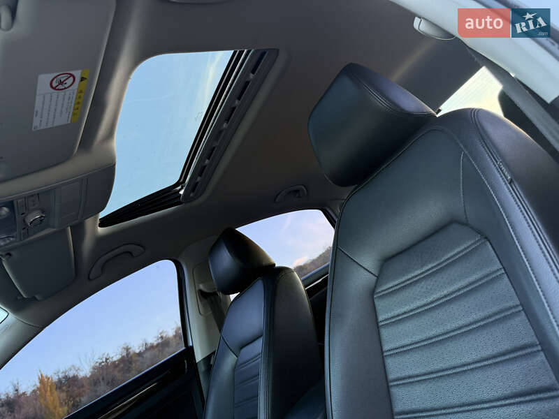 Седан Volkswagen Passat 2015 в Дніпрі фото 32 Седан Volkswagen Passat 2015 в Дніпрі